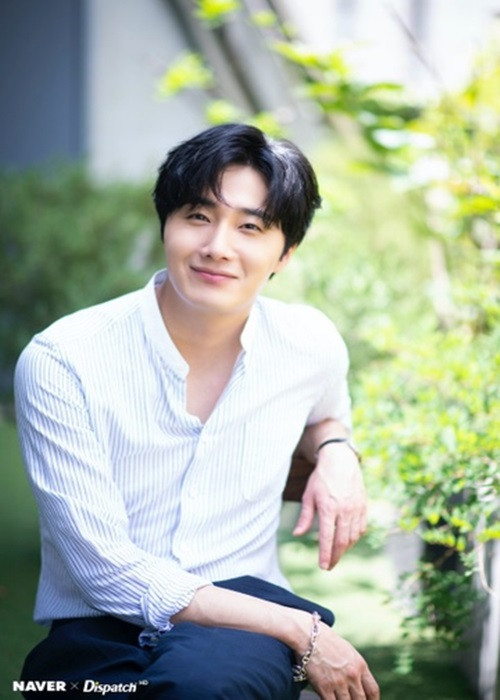 Jung Il Woo được chú ý khi tham gia phim "Gia đình là số một", "49 ngày", "Mặt trăng ôm mặt trời”. Ảnh: Zing