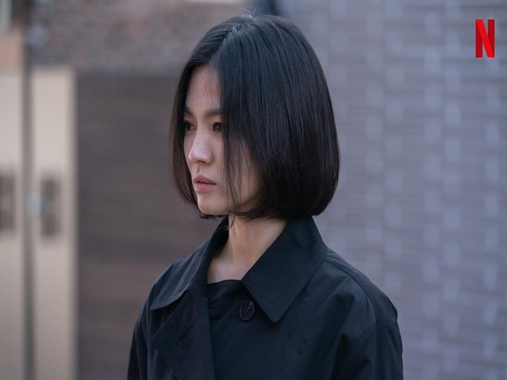Từ năm 2021, Song Hye Kyo đóng phim trở lại. Cô tham gia phim "The glory" và "Now, we are breaking up".