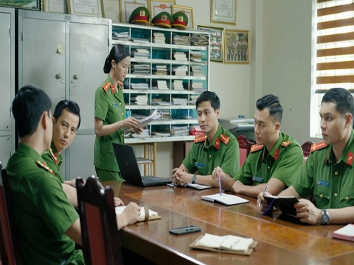 Phim “Đấu trí” còn có sự góp mặt của các diễn viên: Anh Tuấn, Nguyệt Hằng, Anh Đào, Phan Thắng, Duy Khánh, Xuân Phúc, Tô Dũng. Ảnh: VOV