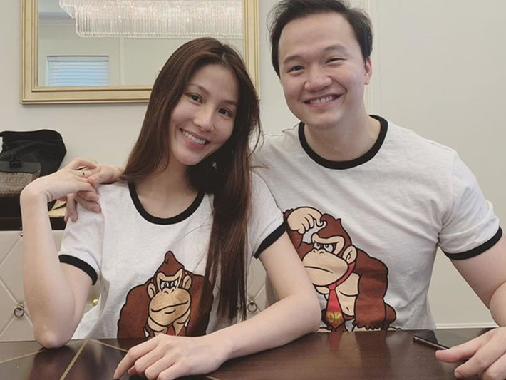 "Vì bạn trai chỉn chu nên đôi khi anh cảm thấy khó chịu với sự đơn giản của tôi. Anh ấy muốn tôi bước chân ra ngoài phải đẹp, hoàn hảo, trong khi tôi mặc gì cũng được", Diễm My tâm sự. Ảnh: Zing