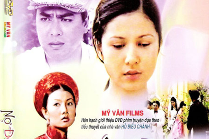 Trong “Nợ đời”, vai Cử Hùng của Nguyễn Hoàng dù nhỏ nhưng cũng góp phần cho thành công của phim khi nhân vật này phản ánh được lối sinh hoạt chậm rãi, khoan thai của người dân ở thời kỳ những năm 20-30 thế kỷ trước. Ảnh: Phimsv