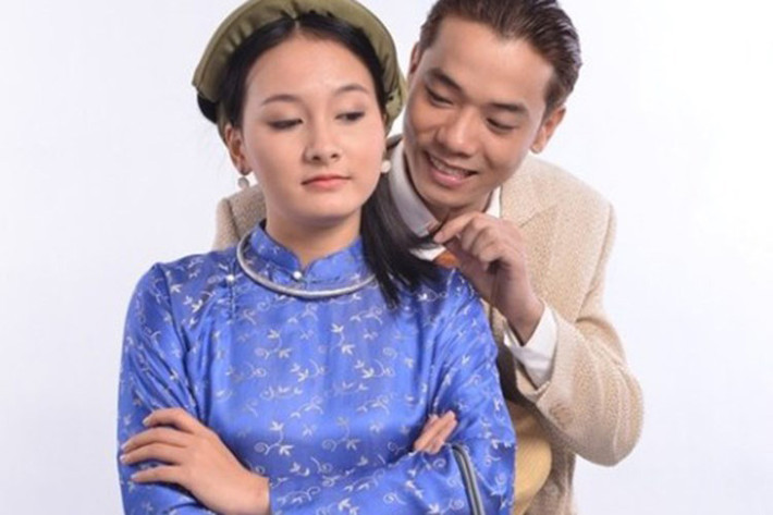 Khi còn là sinh viên khoa Diễn viên tại đại học Sân khấu và Điện ảnh Hà Nội, Bảo Thanh đóng phim “Đi qua ngày biển động” và “Nốt nhạc con gái”. Năm 2013, cô tham gia loạt phim "Giọt nước rơi”, “Trò đời” và “Những người viết huyền thoại”. Ảnh: Truyền hình Tiền Giang