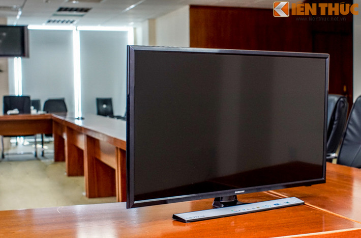 Hiện tại, Samsung J4100 có đến 3 phiên bản với kích thước 24-inch, 28-inch và 32-inch, rất dễ lựa chọn cho nhiều mục đích sử dụng khác nhau.