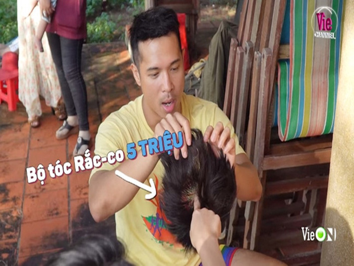 Trương Thế Vinh từng suýt mất bộ tóc giả 5 triệu của ê-kíp dành cho nhân vật Ngà trong phân cảnh dưới biển. Ảnh: Pháp luật và bạn đọc