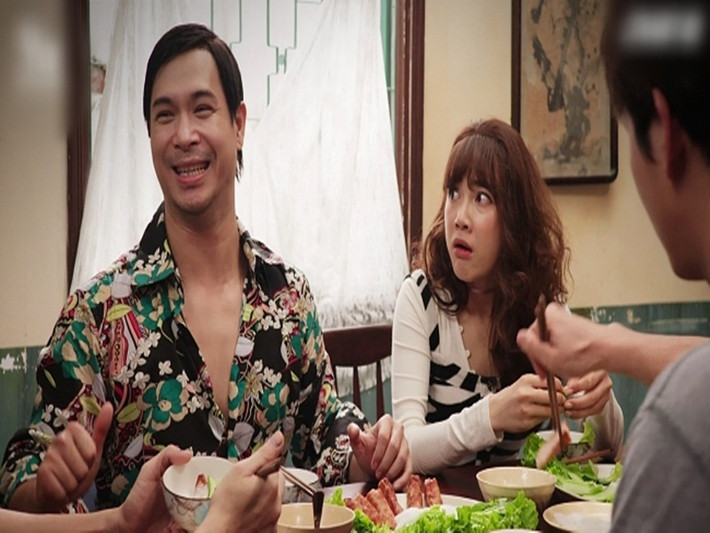 Đóng "Cây táo nở hoa", Trương Thế Vinh tự làm xấu mình. Anh tăng khoảng 8 kg cho vai Ngà. Đến lúc mập quá, Trương Thế Vinh bắt đầu sợ, stress và tủi thân nhưng được đoàn làm phim động viên có thân hình phù hợp với nhân vật. Ảnh: Vietnamnet