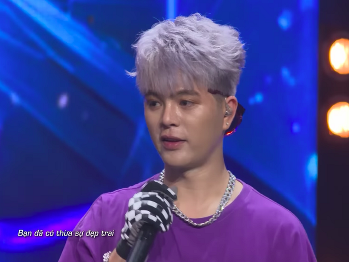 Dàn thí sinh xuất hiện trong tập 2 Rap Việt mùa 3 có Quang Anh. Ảnh: Phụ Nữ Việt Nam.