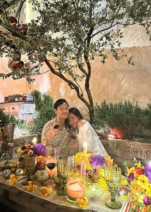 Lý Phương Châu khoe được Hiền Sến chiều chuộng vô đối. Từ không biết nấu ăn, Hiền Sến trở thành đầu bếp riêng của Lý Phương Châu. Câu đầu tiên khi về nhà của nam vũ công là hỏi bạn gái ăn gì để anh nấu.