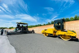 Điểm tên 10 nhà thầu góp mặt thi công mở rộng cao tốc Cam Lộ - La Sơn