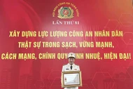 Phó giám đốc Công an Bắc Ninh được trao tặng Huân chương Chiến công hạng Nhì