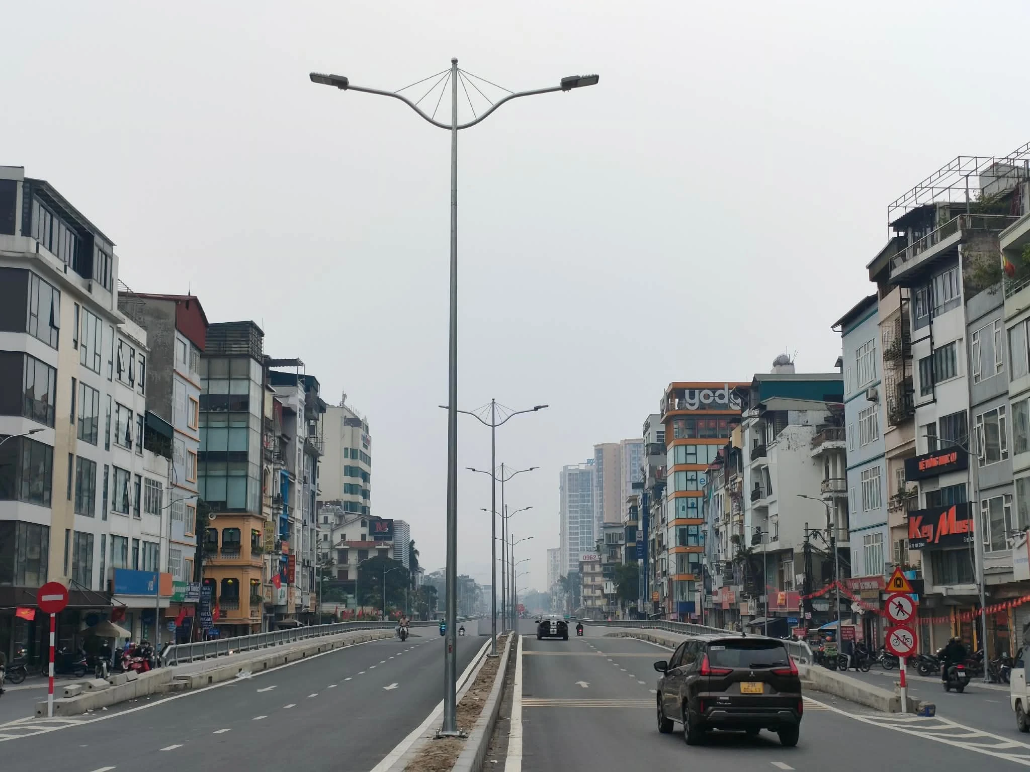 Dự án hầm chui Kim Đồng - Giải Phóng vẫn còn nhiều hạng mục dang dở