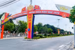 Xã Cam Lâm được hình thành từ việc sắp xếp toàn bộ diện tích tự nhiên, quy mô dân số của thị trấn Cam Đức, các xã Cam Hải Đông, Cam Hải Tây, Cam Thành Bắc và một phần diện tích, quy mô dân số của các xã Cam Hiệp Bắc, Cam Hiệp Nam, Cam Hòa, Cam Tân, Cam An Bắc, Cam An Nam, Suối Tân thành cũ.