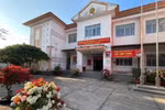 Xã Tập Sơn mới được hình thành từ việc sắp xếp toàn bộ diện tích tự nhiên, quy mô dân số của các xã Tân Sơn, Phước Hưng và Tập Sơn (tỉnh Trà Vinh cũ)