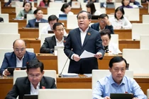 Không để giáo viên thu tiền thay cho nhà trường