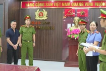 Trùm giang hồ Vi "ngộ" và trò núp bóng doanh nhân