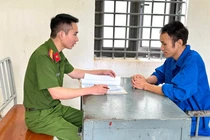 Phá đường dây "bao luật” cho xe vi phạm giao thông