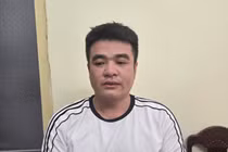 Bắt đối tượng truy nã đặc biệt về tội sử dụng "nước vui"