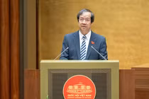 Đề xuất Chính phủ quy định việc miễn phí sách giáo khoa cho học sinh