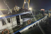 Tàu Vịnh Xanh 58 bị lật trên Vịnh Hạ Long... xuất bến trước khi có cảnh báo thời tiết