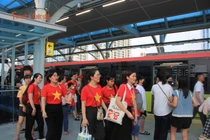 Hà Nội tổ chức lại tuyến xe buýt, metro trong ngày 24/8