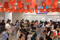 Ga đường sắt trên cao lập rào, phân luồng bán vé... tránh ùn tắc 