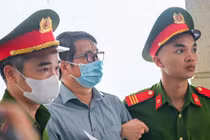 Cựu Phó Chủ nhiệm Văn phòng Quốc hội Phạm Thái Hà hầu toà