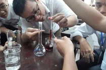 Thầy giáo trẻ giàu nhiệt huyết đến với Đại hội Thi đua yêu nước