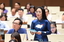 Đừng để bác sĩ vừa cứu người, vừa gánh trách nhiệm