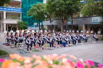 Hà Nội rét đậm, nhiều trường tiểu học lùi giờ vào lớp