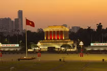 Lăng Bác mở cửa trở lại từ ngày 2/8