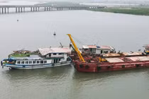 Tàu Vịnh Xanh 58 bị lật trên Vịnh Hạ Long... "khui" nguồn gốc bảo hiểm 