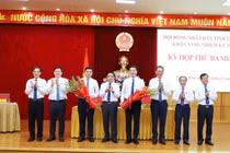 Ông Nguyễn Hoài Anh được bầu làm Chủ tịch UBND tỉnh Thanh Hoá