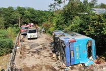 Tai nạn xe khách khiến 3 người tử vong ở Lào Cai