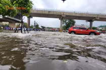 Chi tiết 65 điểm ngập úng nặng ở Hà Nội sau mưa lớn