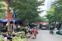 Hà Nội lên kế hoạch giải tỏa toàn bộ 'chợ cóc'