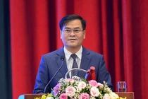 Chân dung tân Chủ tịch UBND tỉnh Quảng Ninh Bùi Văn Khắng