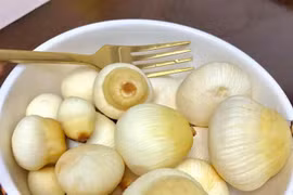 Mộng dừa trắng muốt, hàng lạ miền Tây hút khách Hà thành