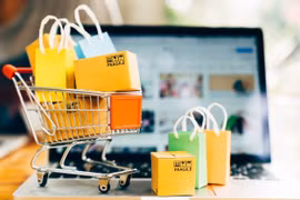 Xu hướng quà tặng online lên ngôi ngày Quốc tế Phụ nữ 8/3