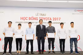 Toyota Việt Nam trao học bổng cho 115 sinh viên xuất sắc
