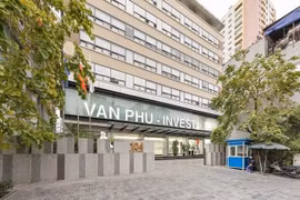 Không đăng ký chào mua công khai, Văn Phú - Invest (VPI) bị phạt nặng 