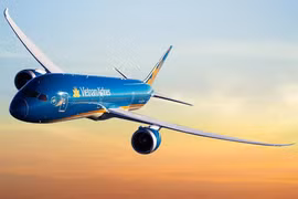 Chậm công bố tin thoái vốn Cambodia Angkor Air, Vietnam Airlines phải giải trình 