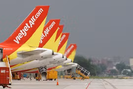 Vietjet nói gì về khoản lỗ 1.122 tỷ vận tải hàng không, kế hoạch hoà vốn xa vời?