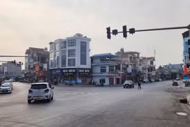 Hàng loạt đèn giao thông ở Quảng Ninh “chết” gây nguy cơ TNGT, lỗi vi phạm