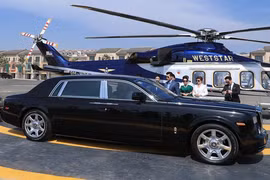 Ngắm siêu xe Rolls-Royce Phantom biển thần tài của ông Bùi Thành Nhơn