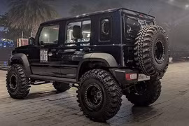 Suzuki Jimny 5 cửa lột xác sau khi độ off-road 