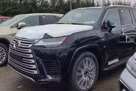 SUV hạng sang Lexus LX600 sắp về Việt Nam giá từ 7,89 tỷ?