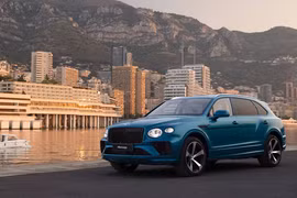Bentley Bentayga Azure Riviera Collection 2025 đẹp không tỳ vết 