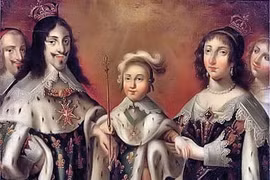 Vì sao vua Louis XIV được đánh giá cao hơn Napoleon?