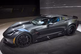 Siêu xe Chevrolet Corvette 2017 chính hãng sắp đến VN