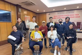 Vé Táo quân 2025: Vé chợ đen ế ẩm vì giá quá cao