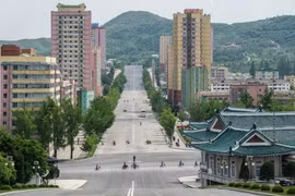 Triều Tiên bất ngờ phong tỏa cả thành phố sát biên giới Hàn Quốc
